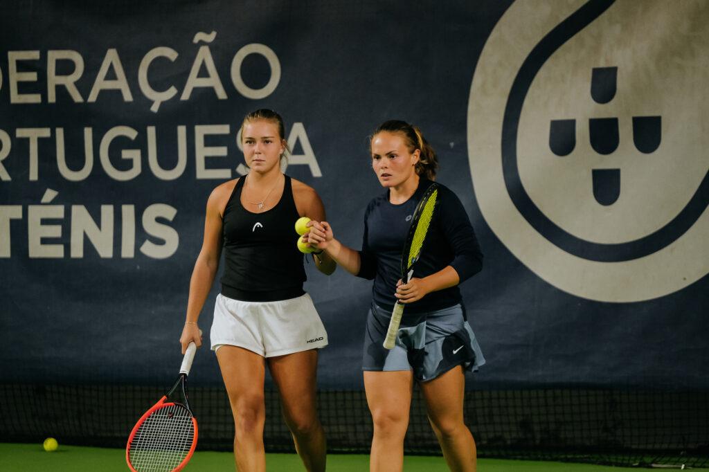 Irmãs Jorge nos quartos com o sexto título nacional na mira 3 ANGELINA VOLOSHCHUK E AMALIA SUCIU 010 SF