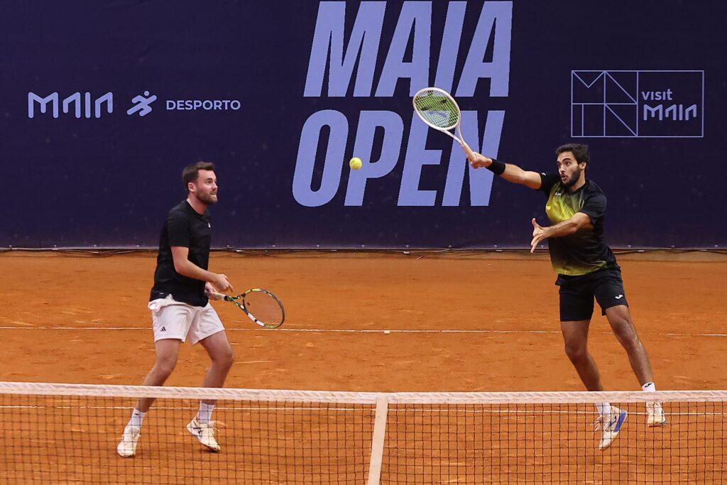 Victor CORNEAROU e Mick VELDHEERNED vs Theo ARRIBAGE FRA e Francisco CABRALPOR 0823