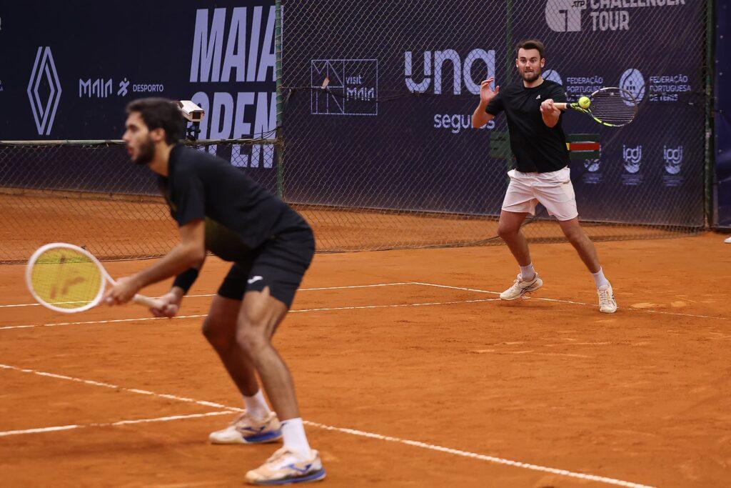 Victor CORNEAROU e Mick VELDHEERNED vs Theo ARRIBAGE FRA e Francisco CABRALPOR 0836