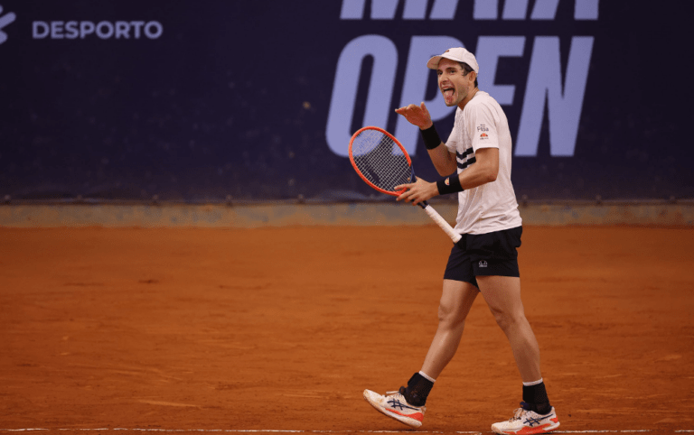 Da Maia, Dzumhur leva título, vitórias, top-100 e Open da Austrália 8 13