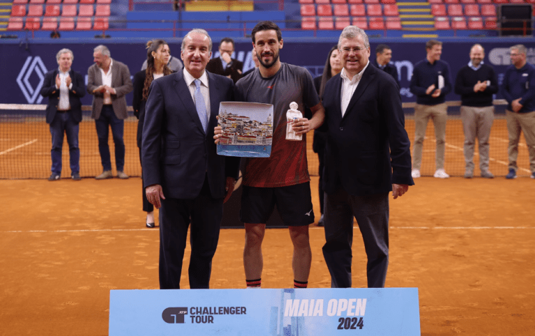 Da Maia, Dzumhur leva título, vitórias, top-100 e Open da Austrália 2 18