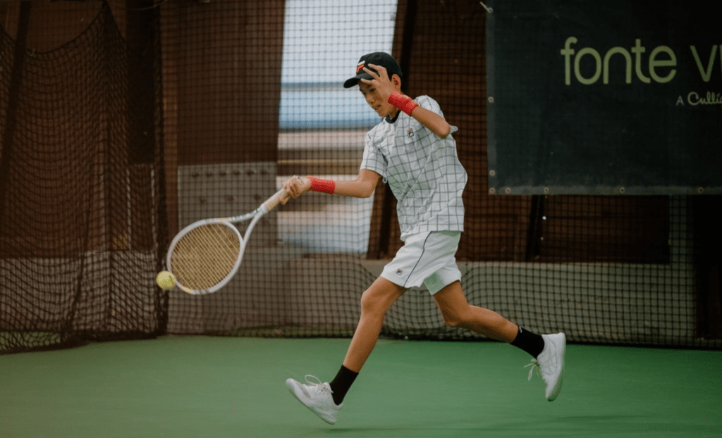 Haohan Zhan encerra elenco de campeões juvenis 1 3 12