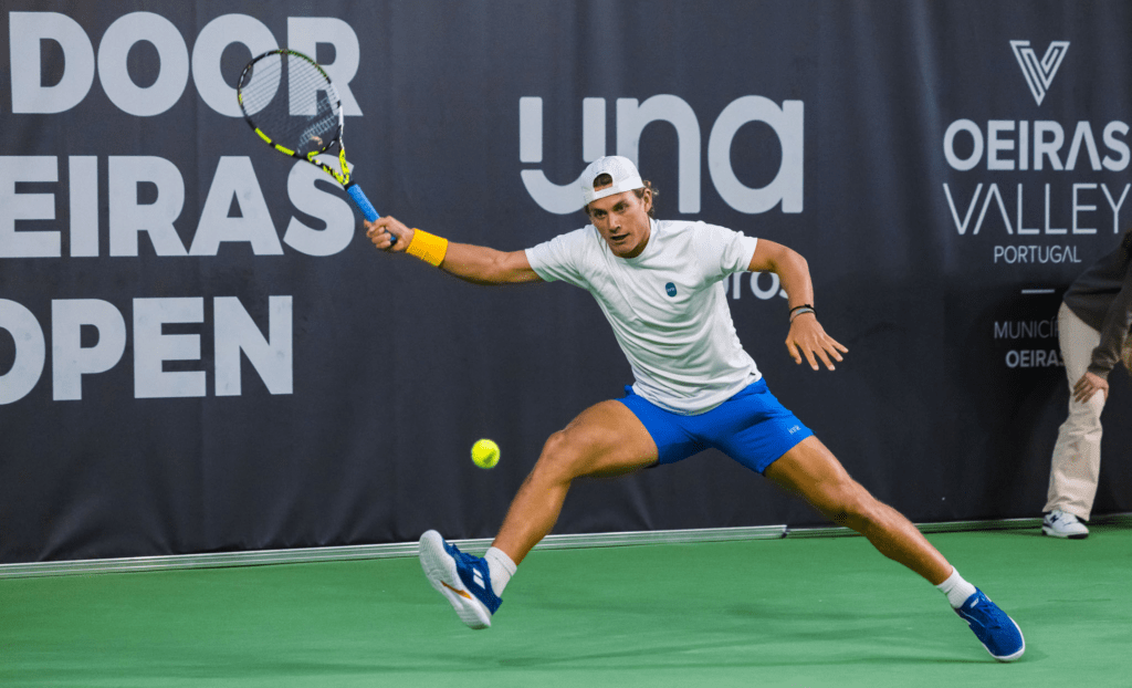 Liam Draxl na final do Jamor após salvar 'match point' 2 17