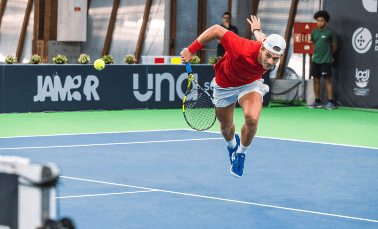 Hamad Medjedovic campeão no Indoor Oeiras Open I e top-100 4 6