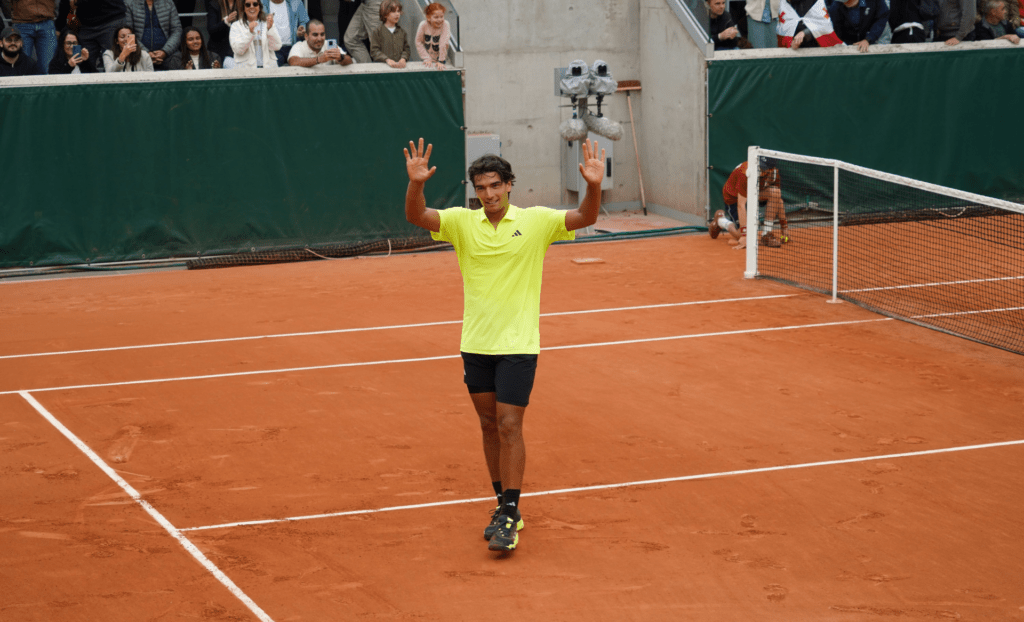 Henrique Rocha brilhante na estreia em quadros principais do Grand Slam 1 52