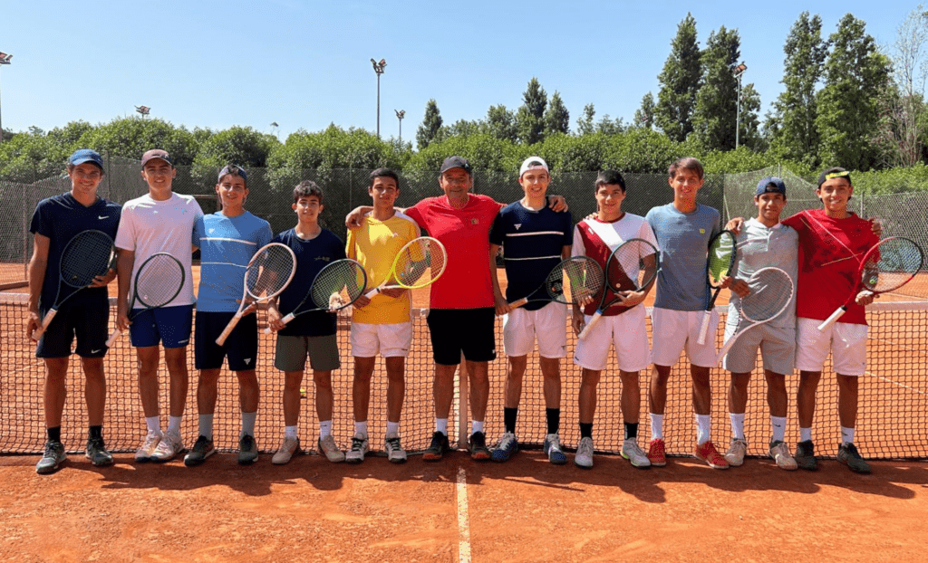 Estágios regulares de sub-16 e sub-18 3 11