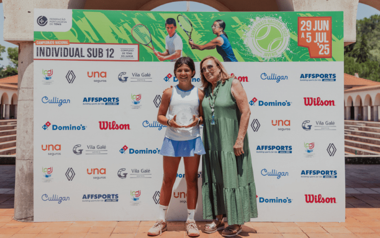 Mariana Marques com 'dobradinha' nos femininos dos sub-12 3 2