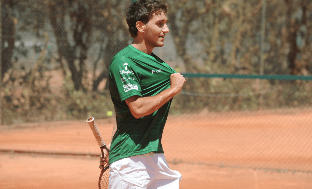 CT Guimarães e CT Espinho passam 'qualifying' do Nacional de sub-18 4 6 32