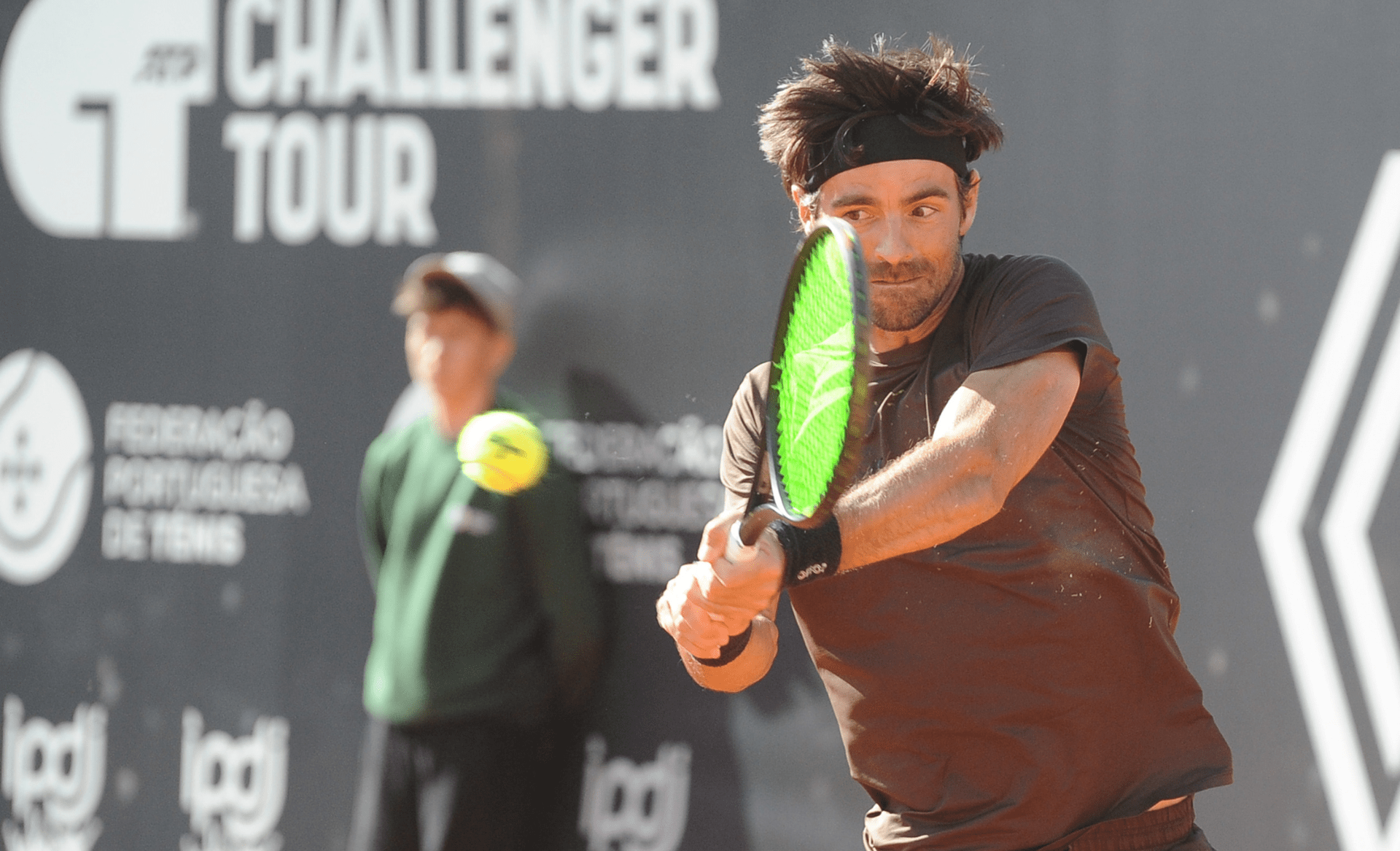 Gastão Elias e Tiago Pereira seguem no ATP Challenger de Pozoblanco