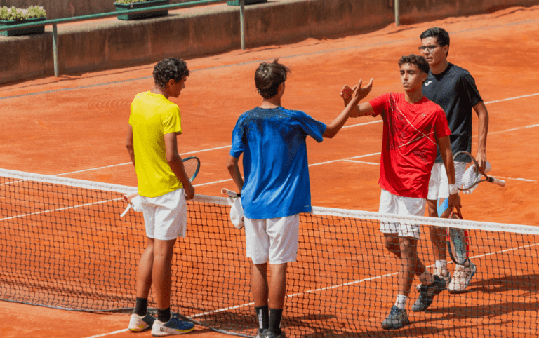 Lourenço Silva e Costa e Tomas Vilaça arrecadam troféu de pares nos sub-16 9 18