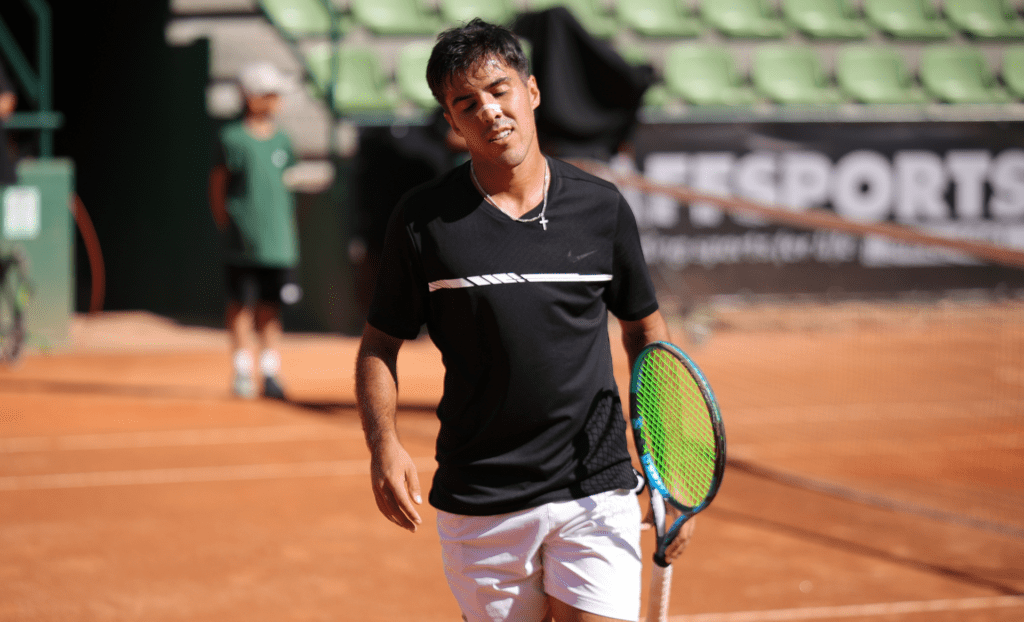 Frederico Silva ganha duelo de canhotos com Tiago Torres na CT Porto Cup (vídeo) 1 2 57