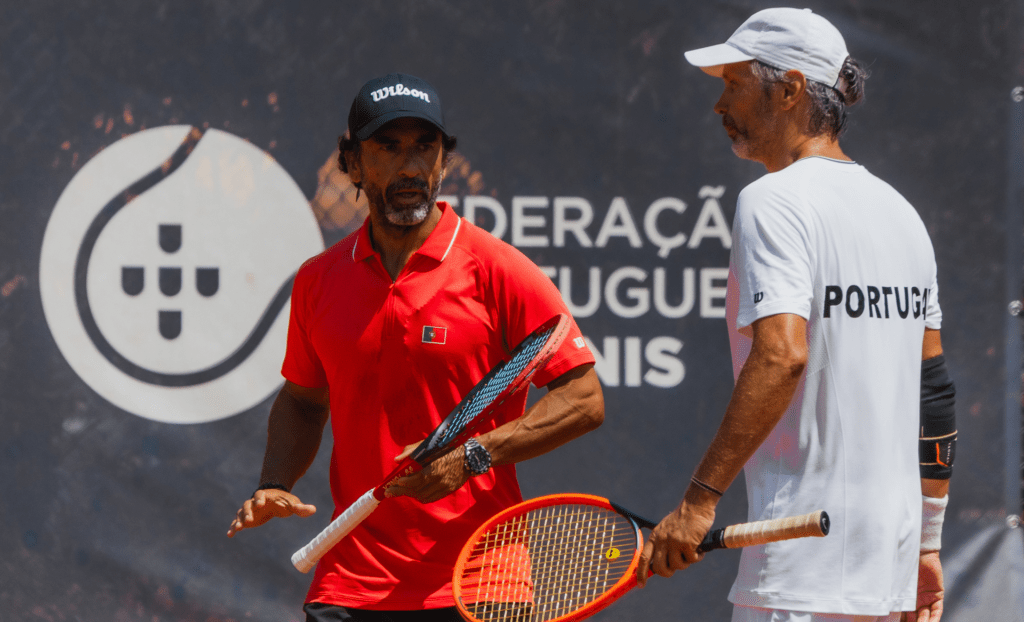 Vitória lusa na Fred Perry Cup M50 2 4 7