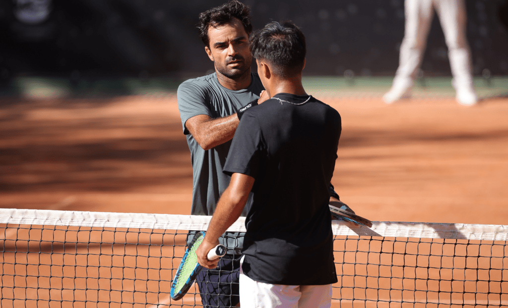 Frederico Silva ganha duelo de canhotos com Tiago Torres na CT Porto Cup (vídeo) 4 7 52