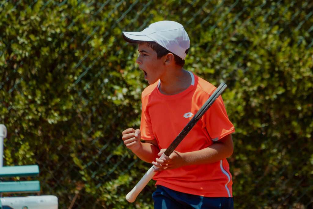 Francisca Correia e Alexandre Calheiros campeões no Cascais Tennis Europe 1 Alexandre Calheiros 2
